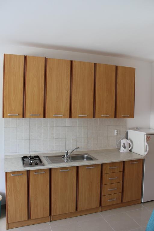 Apartments Istuk Vir Room photo